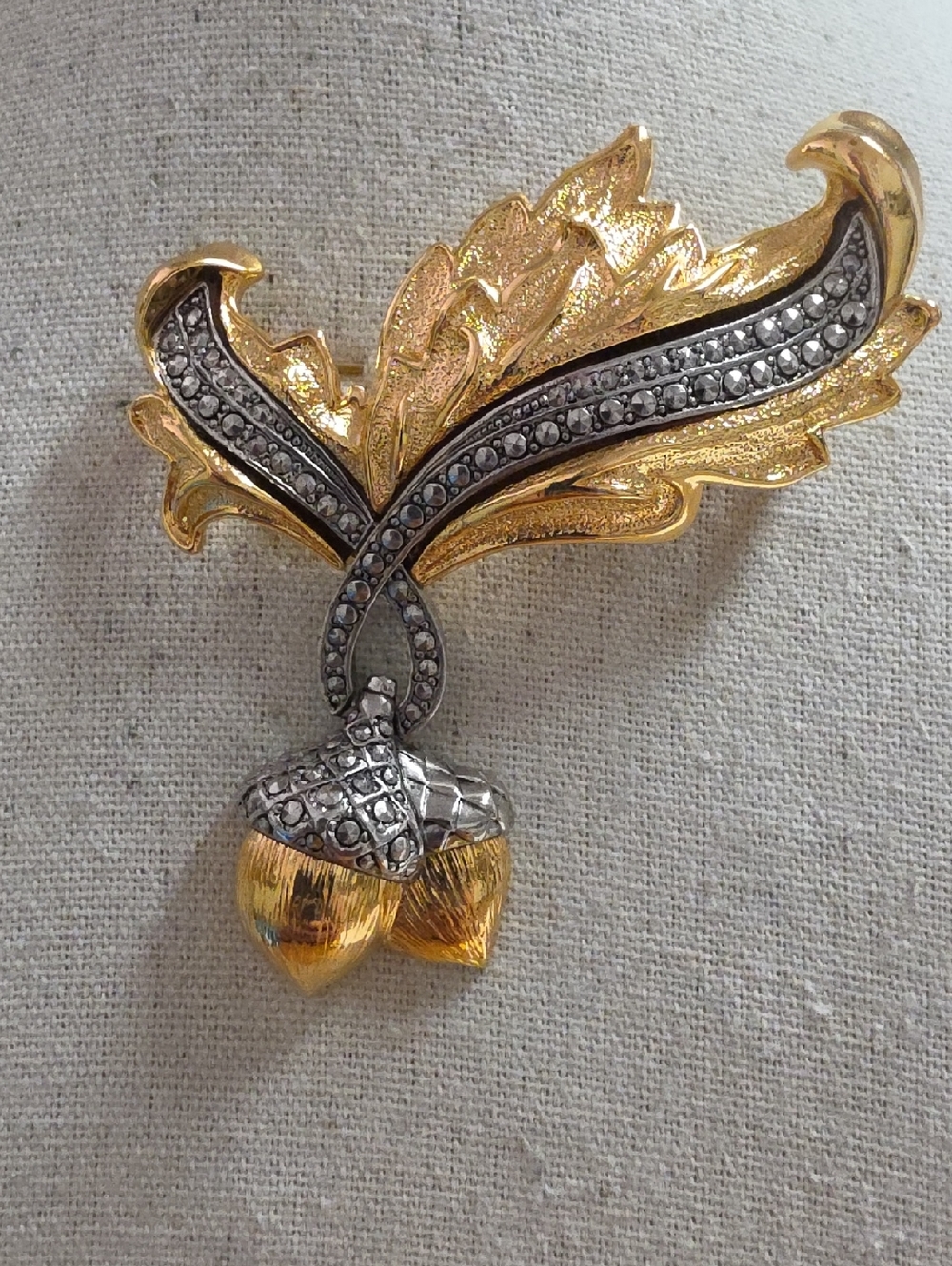 Vintage Avon Oak Leaf and Dangling Acorn Brushed Gold and Silver Tone  Brooch